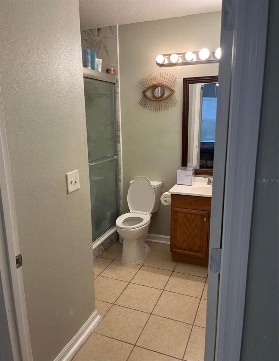 Image 6 of 19 For 4328 Kirkman Road 1