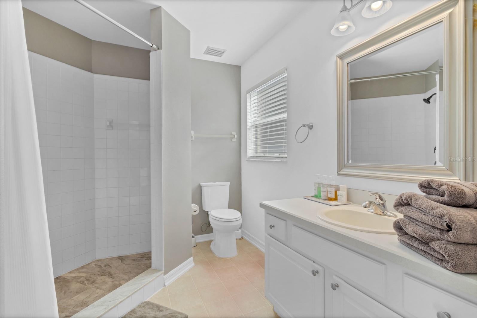 Image 17 of 29 For 7830 Myrtle Oak Lane