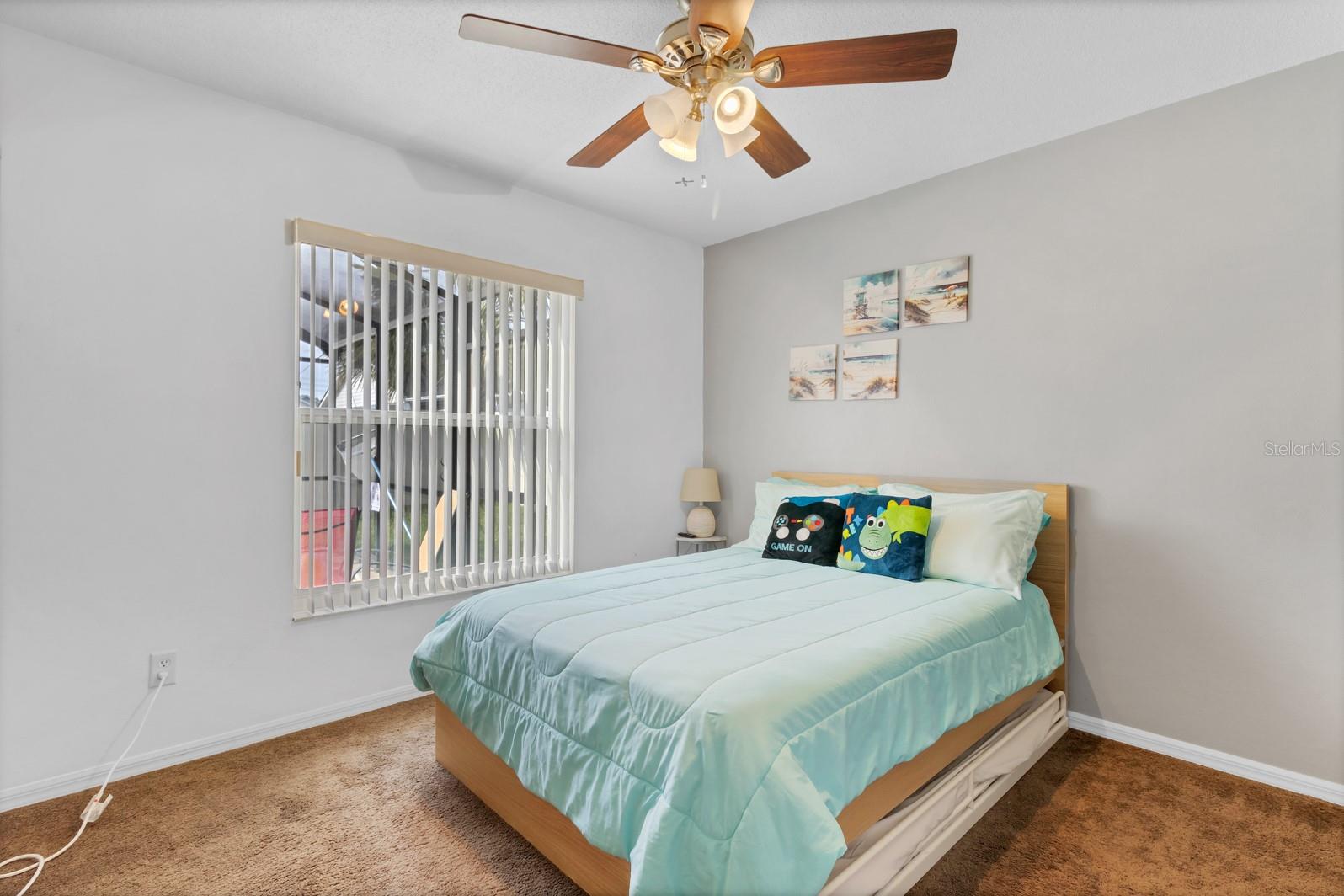 Image 18 of 29 For 7830 Myrtle Oak Lane