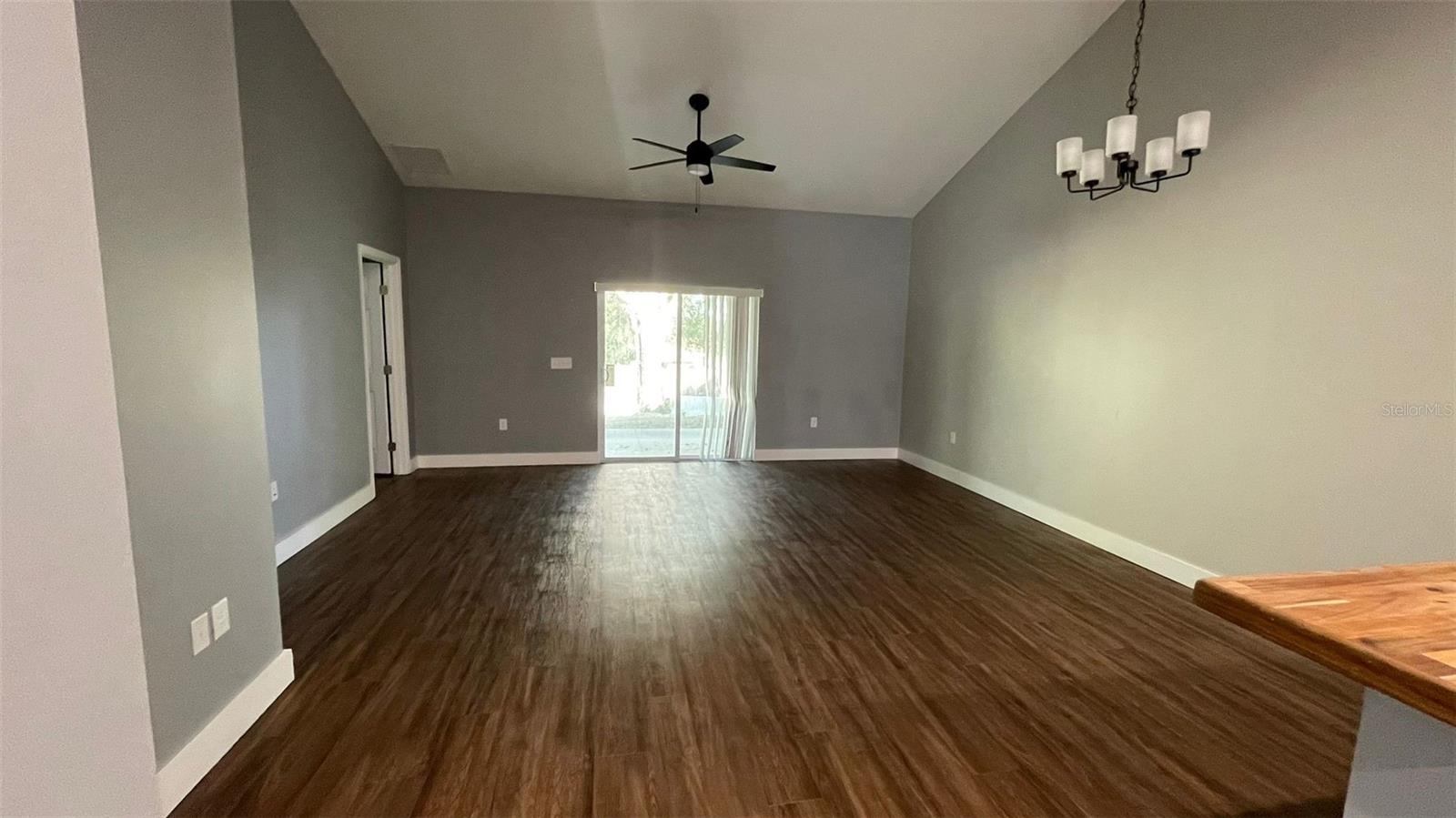 Image 3 of 18 For 208 Parrotte Court