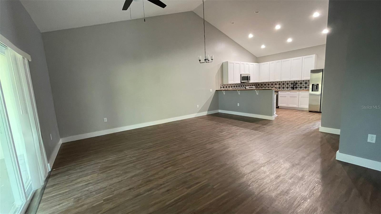 Image 5 of 18 For 208 Parrotte Court