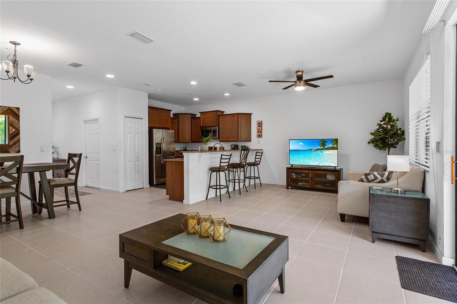Image 13 of 50 For 1809 Portofino Meadows Boulevard