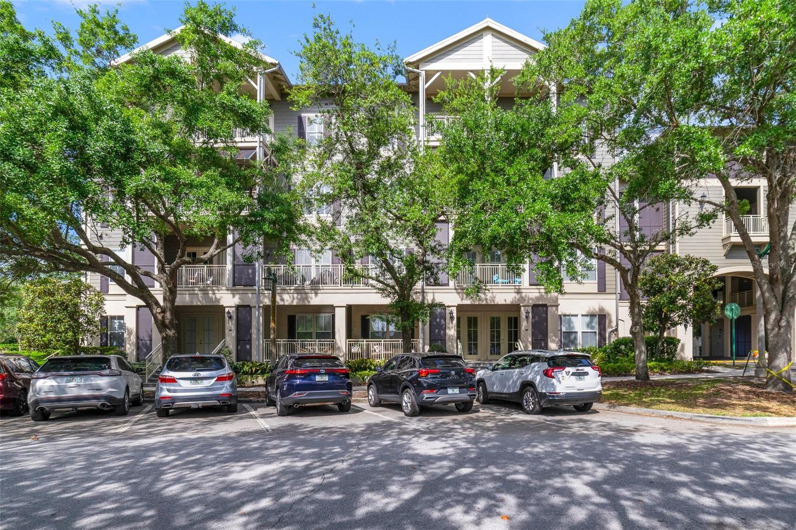 Image 3 of 37 For 650 Campus Street 309