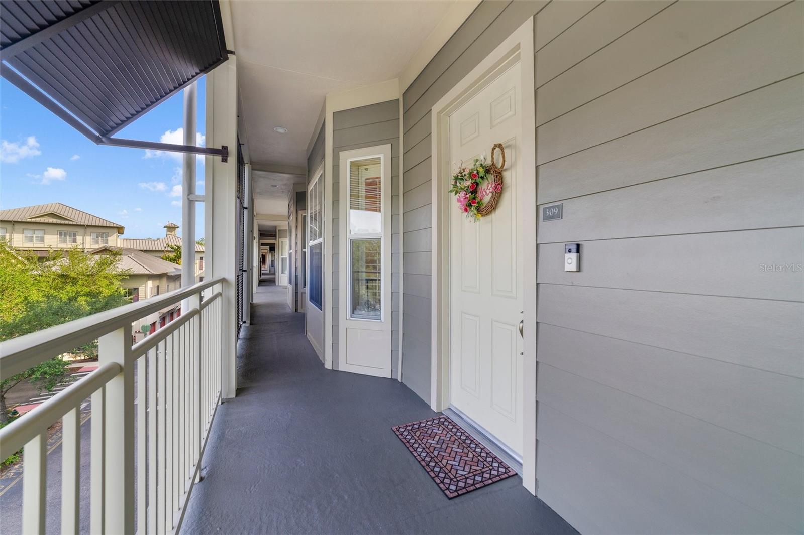 Image 6 of 37 For 650 Campus Street 309