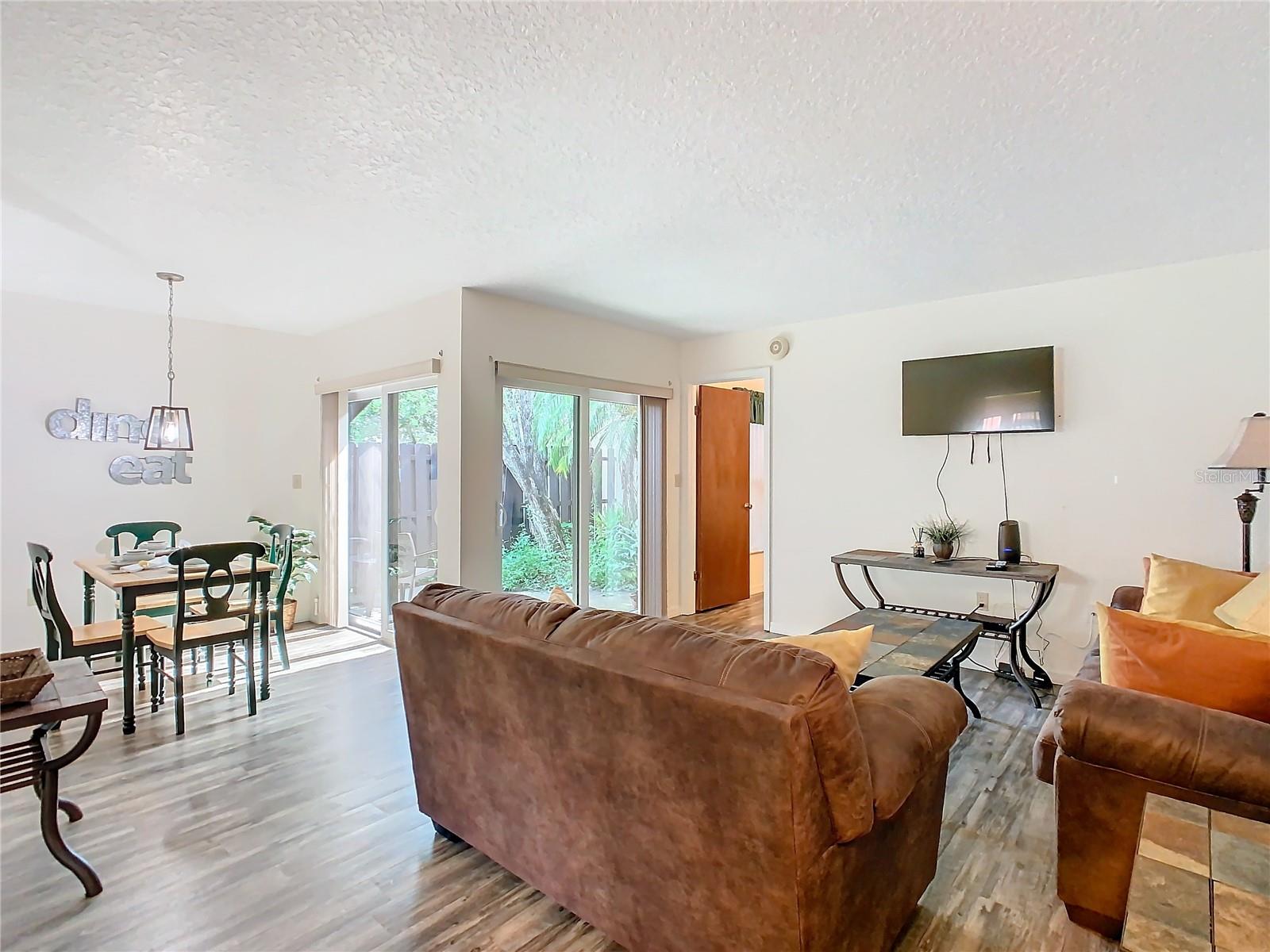 Image 10 of 47 For 540 Hunter Circle 540