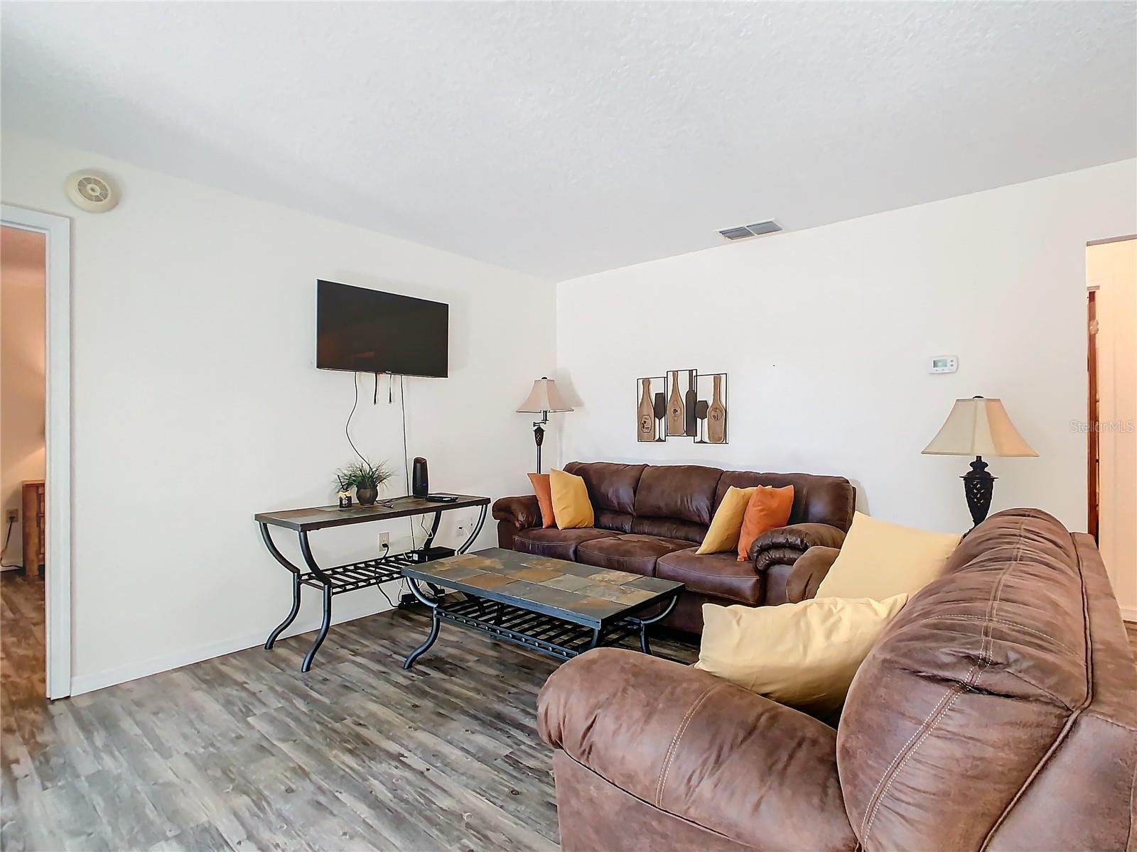 Image 12 of 47 For 540 Hunter Circle 540