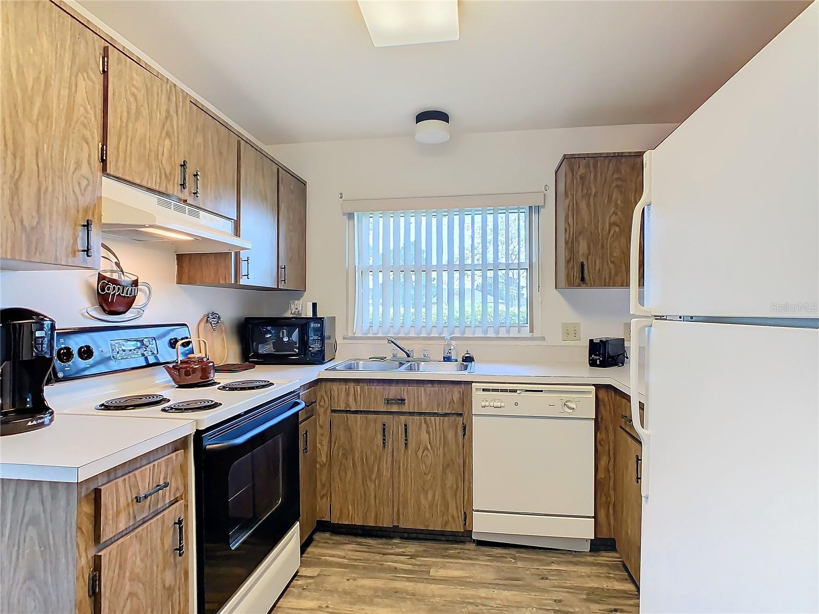 Image 19 of 47 For 540 Hunter Circle 540