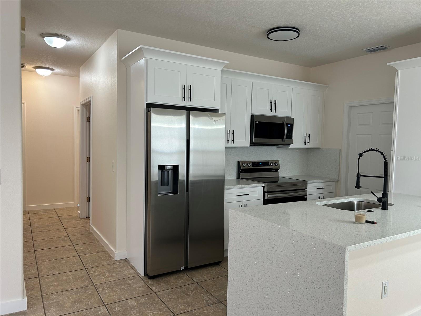 Image 5 of 13 For 352 Madina Circle