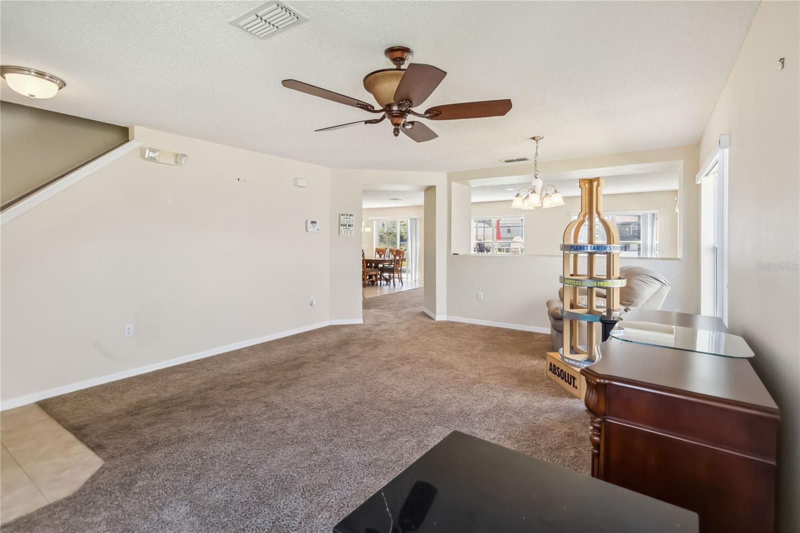 Image 4 of 26 For 410 Canna Drive