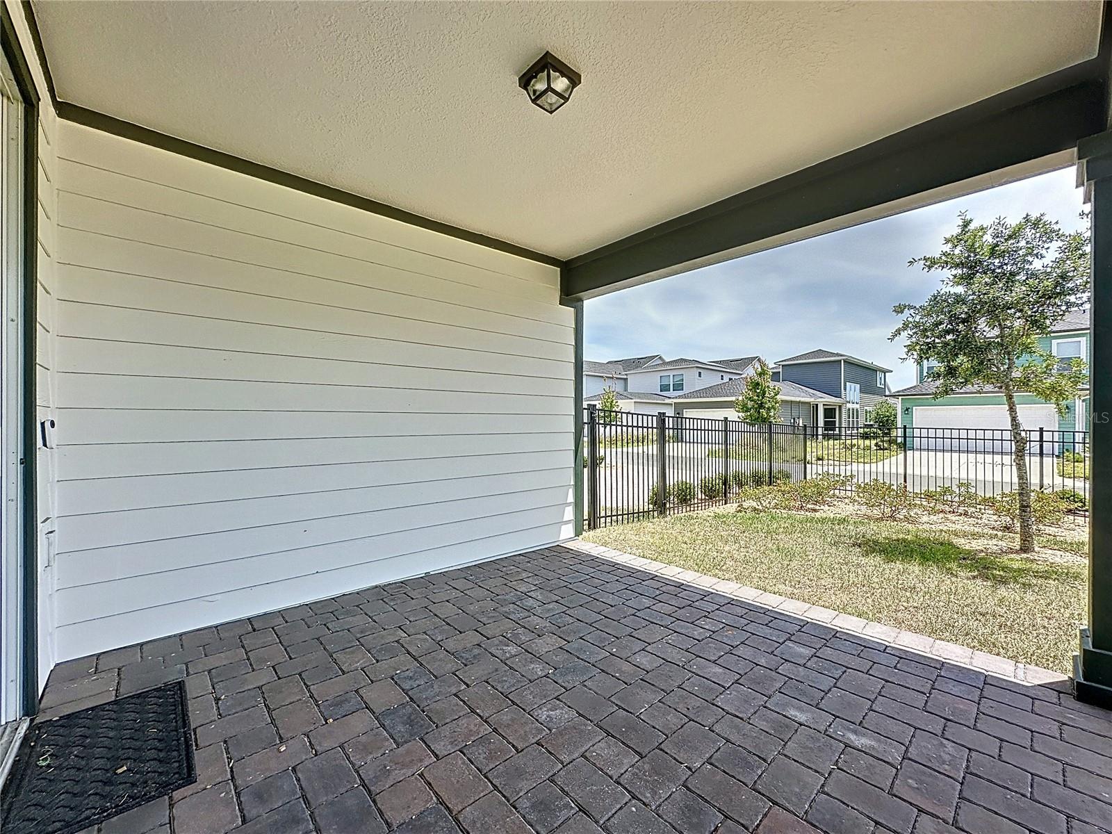 Image 40 of 79 For 6514 Barnstorm Way