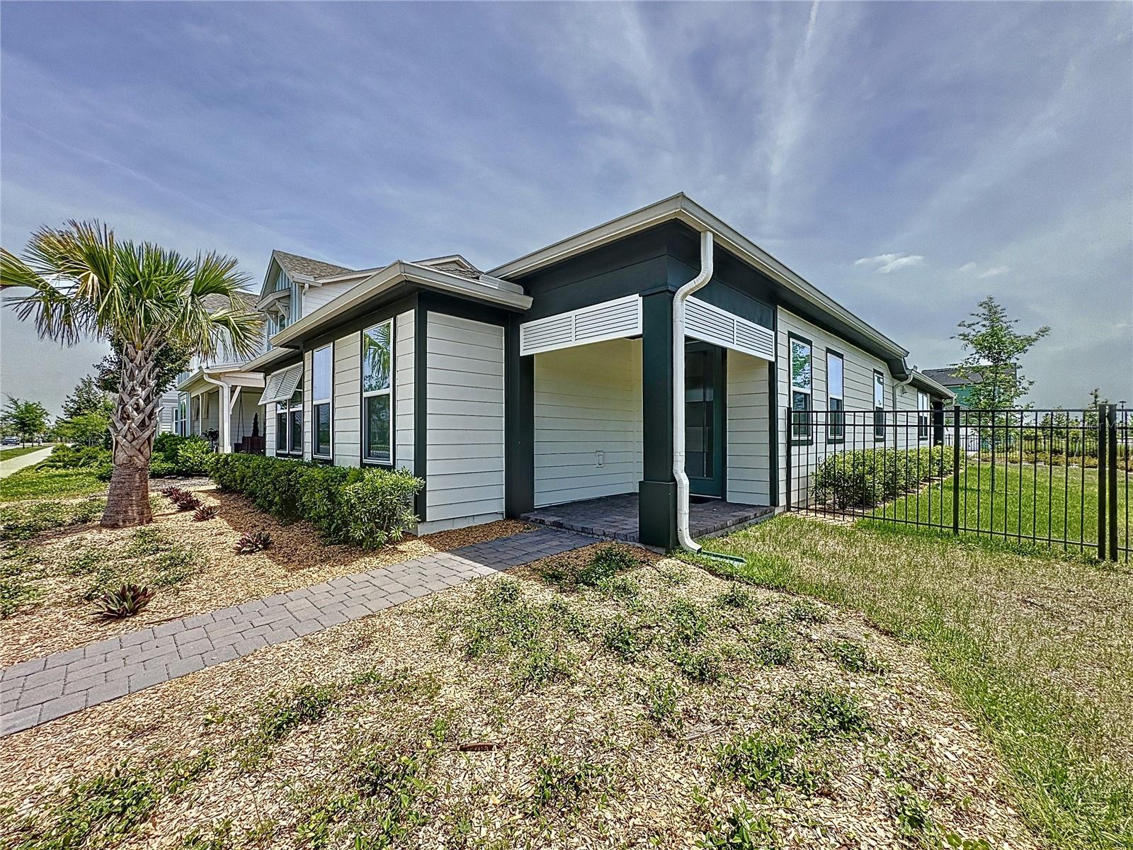 Image 5 of 79 For 6514 Barnstorm Way