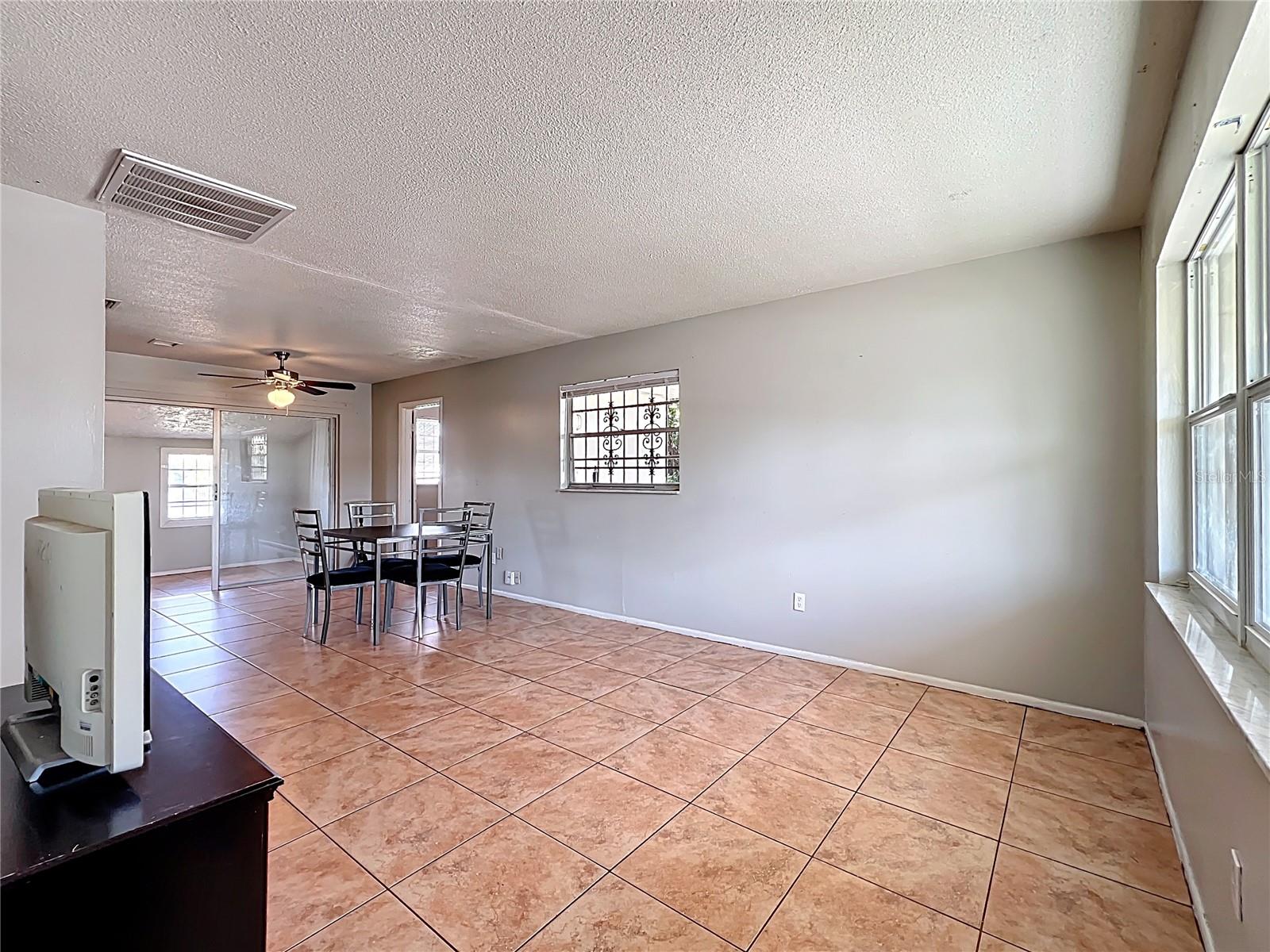 Image 2 of 9 For 4343 Lake Richmond Drive