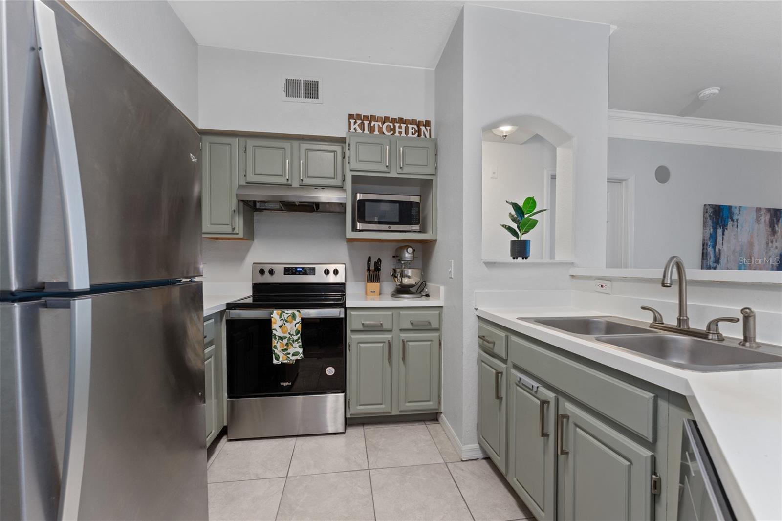 Image 8 of 32 For 3344 Corona Village Way 207