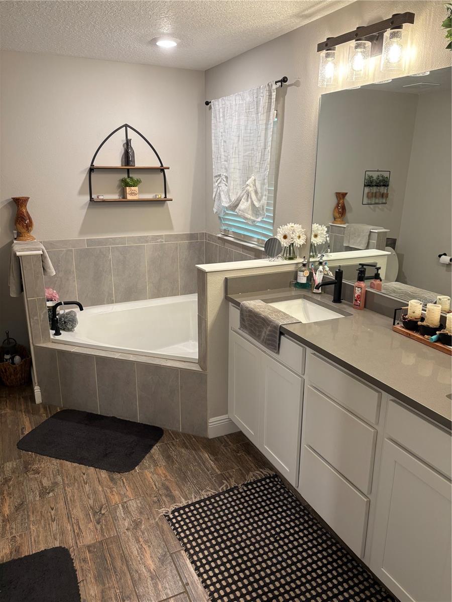 Image 8 of 21 For 2943 Annalee Road