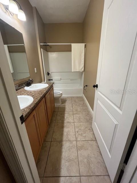 Image 13 of 15 For 8815 Arrabida Lane