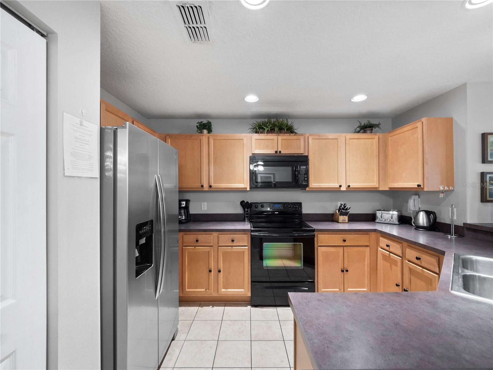 Image 4 of 33 For 3071 Seaview Castle Drive
