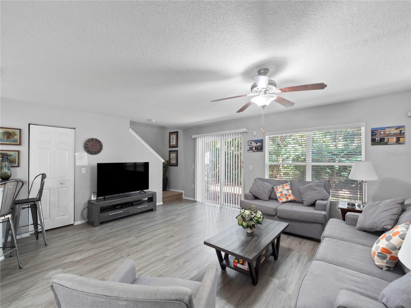 Image 6 of 33 For 3071 Seaview Castle Drive