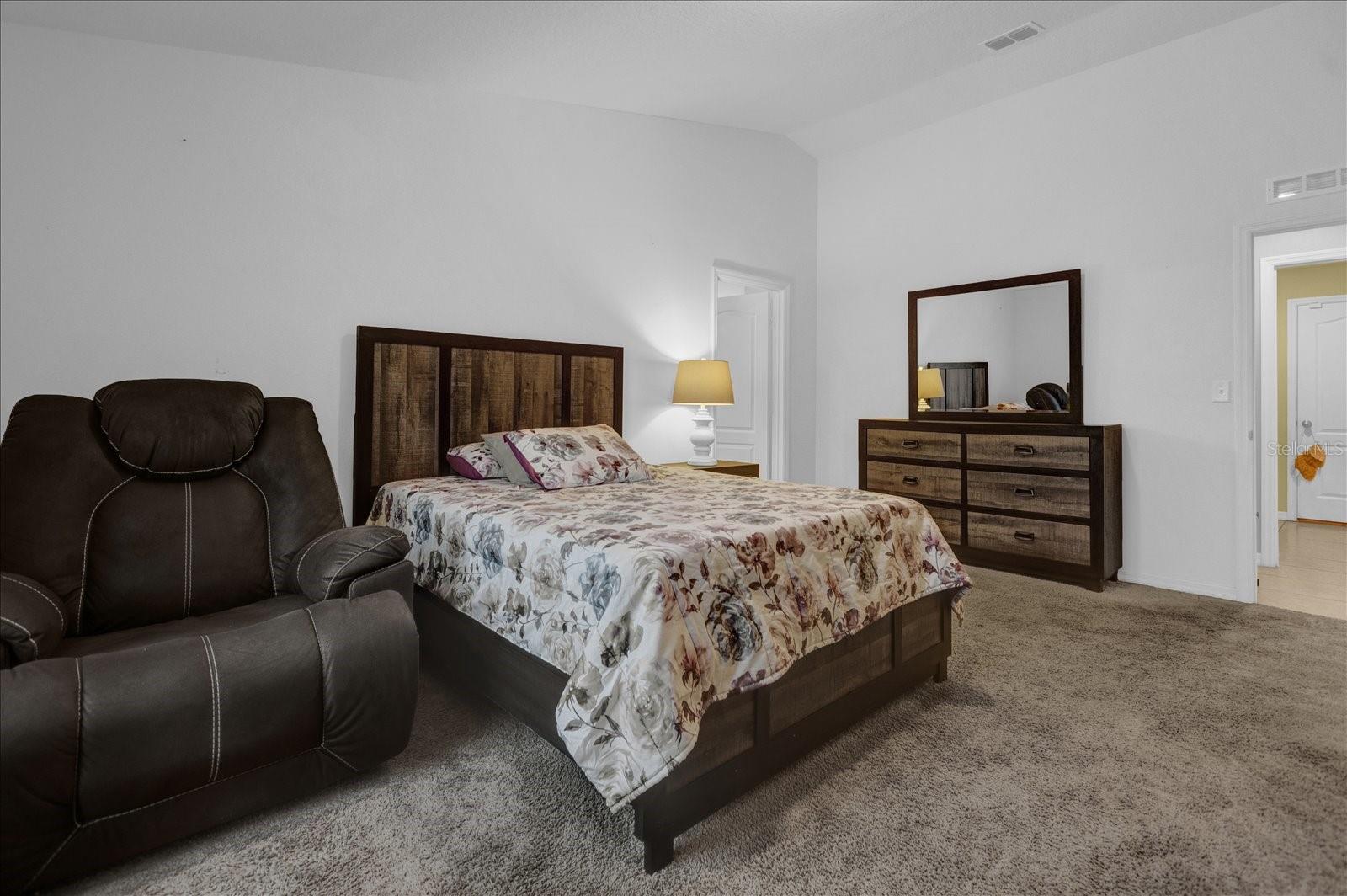 Image 10 of 28 For 341 Gardenia Court