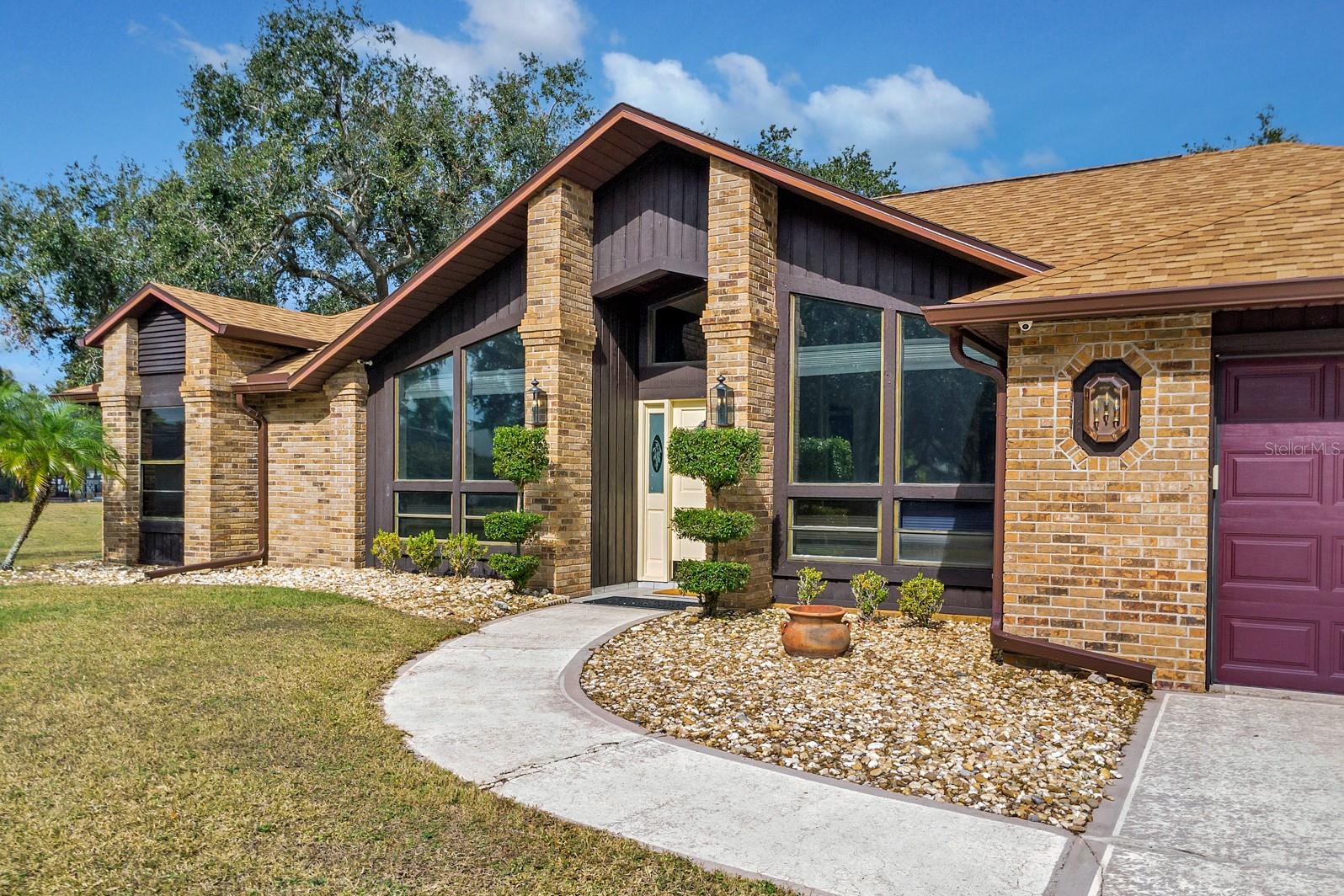Image 3 of 40 For 3251 Pinewood Court