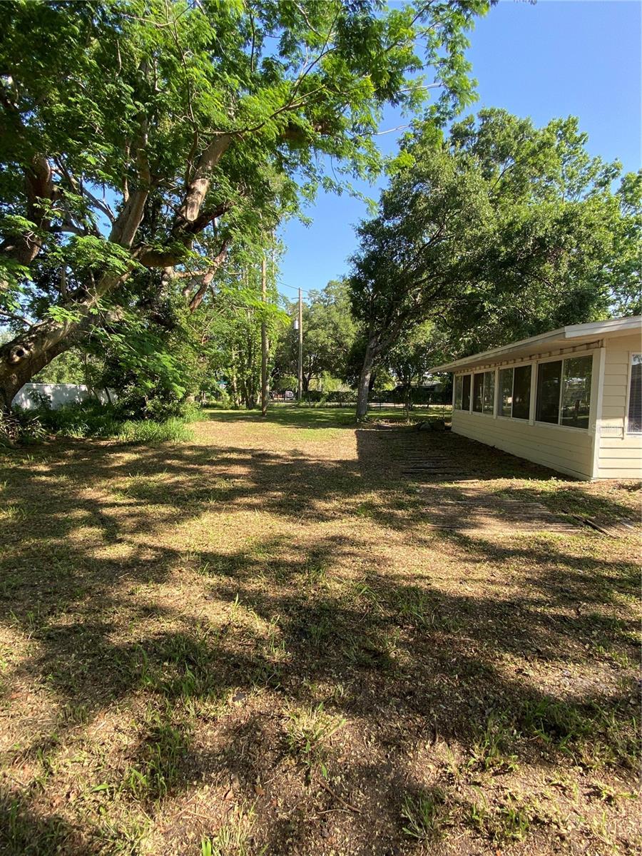Image 11 of 26 For 5500 Lake Lizzie Drive