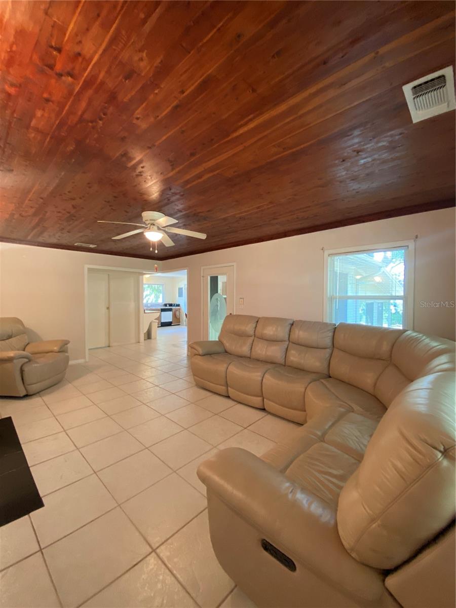 Image 20 of 26 For 5500 Lake Lizzie Drive