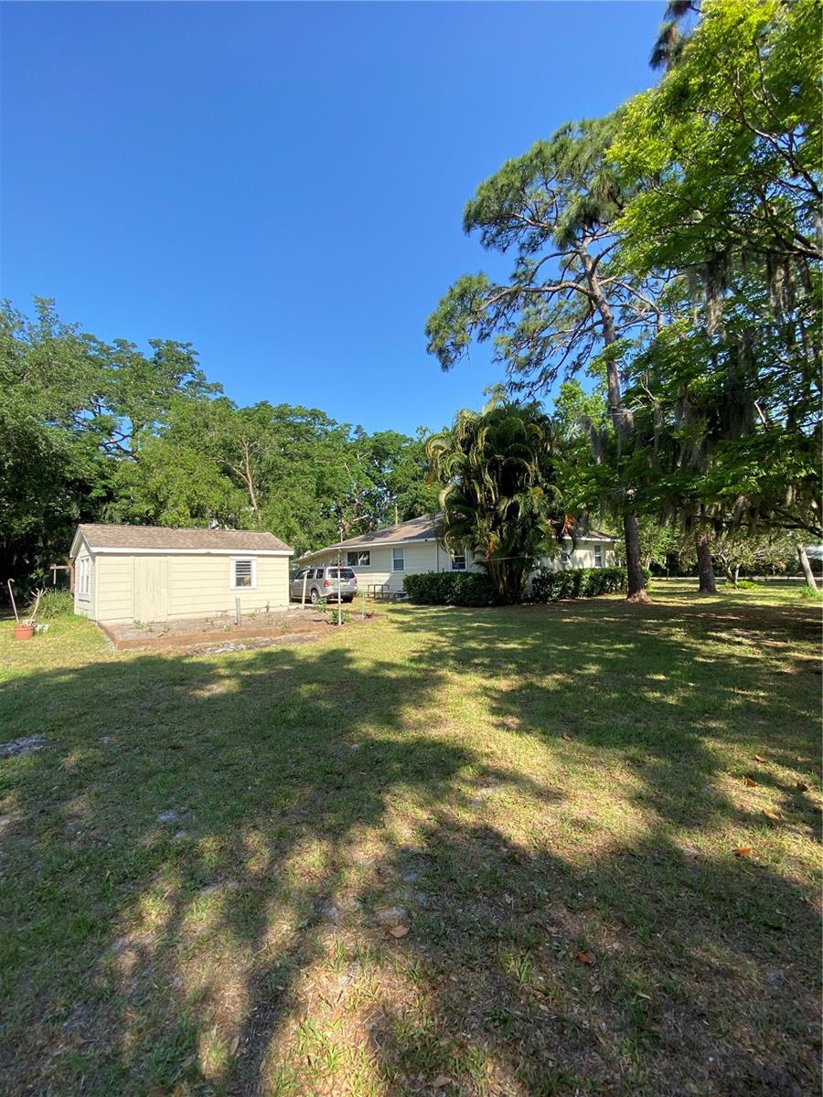 Image 9 of 26 For 5500 Lake Lizzie Drive