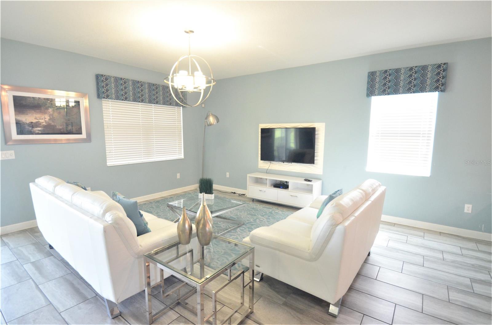 Image 5 of 45 For 9042 Stinger Drive