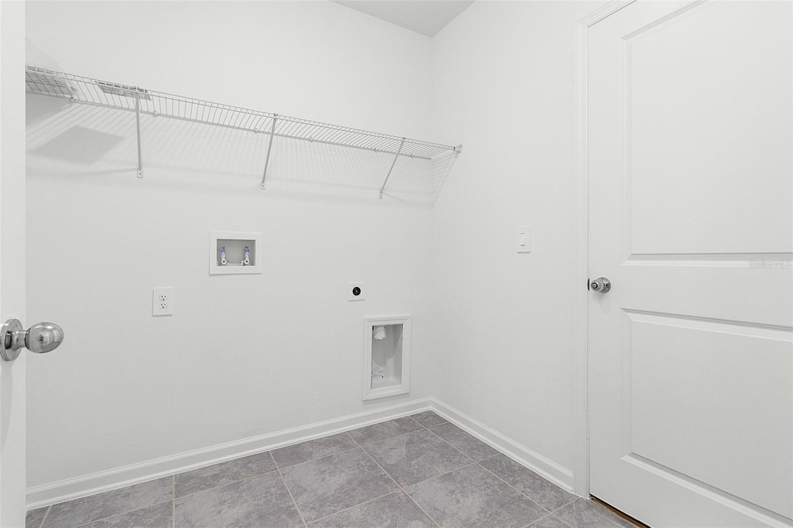 Image 12 of 42 For 4928 Worchester Drive