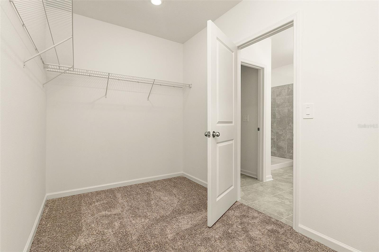 Image 34 of 42 For 4928 Worchester Drive