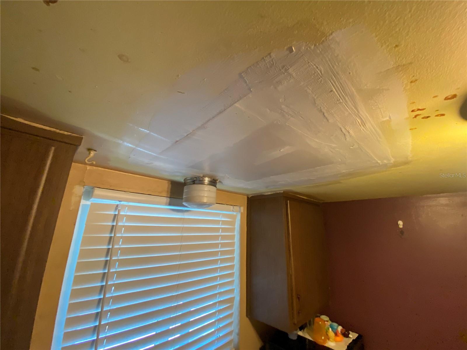 Image 15 of 42 For 781 Lancaster Road B38