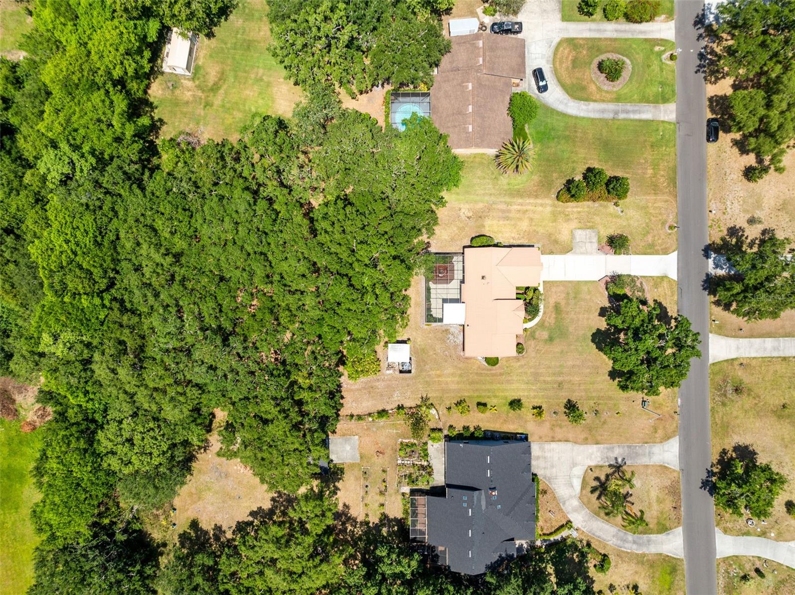 Image 31 of 35 For 2560 Greenwood Drive