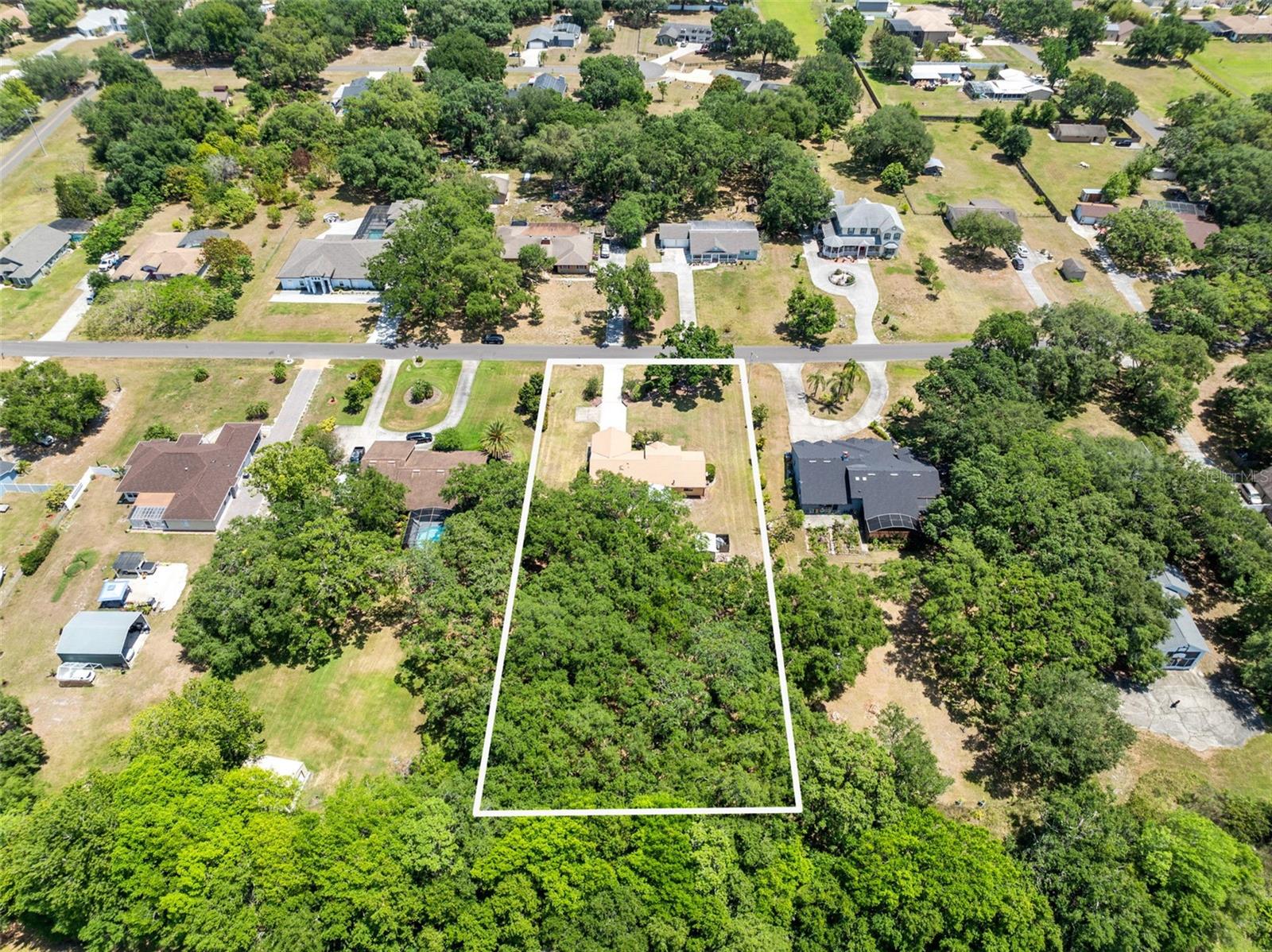 Image 32 of 35 For 2560 Greenwood Drive