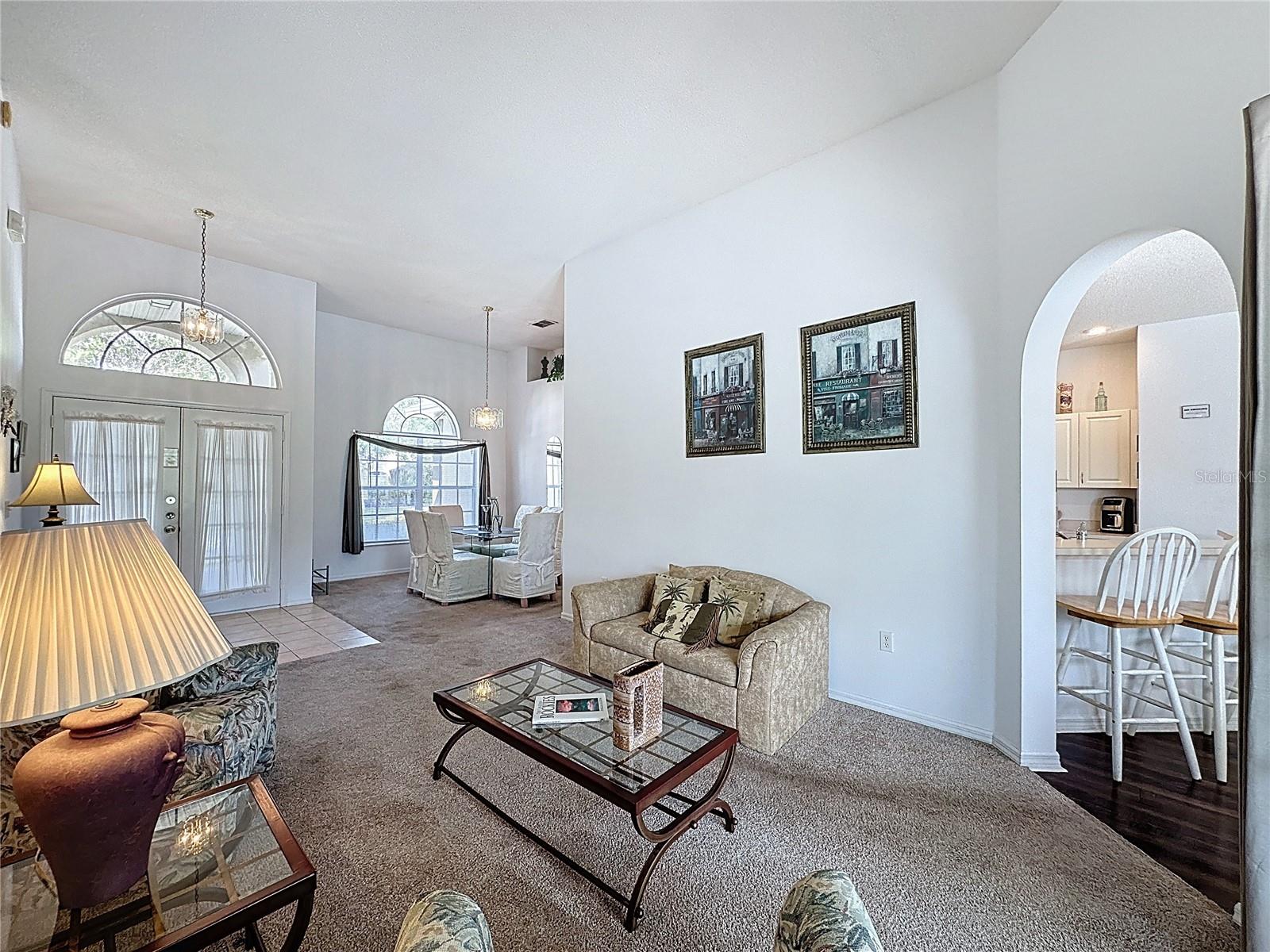 Image 3 of 64 For 925 Montana Avenue