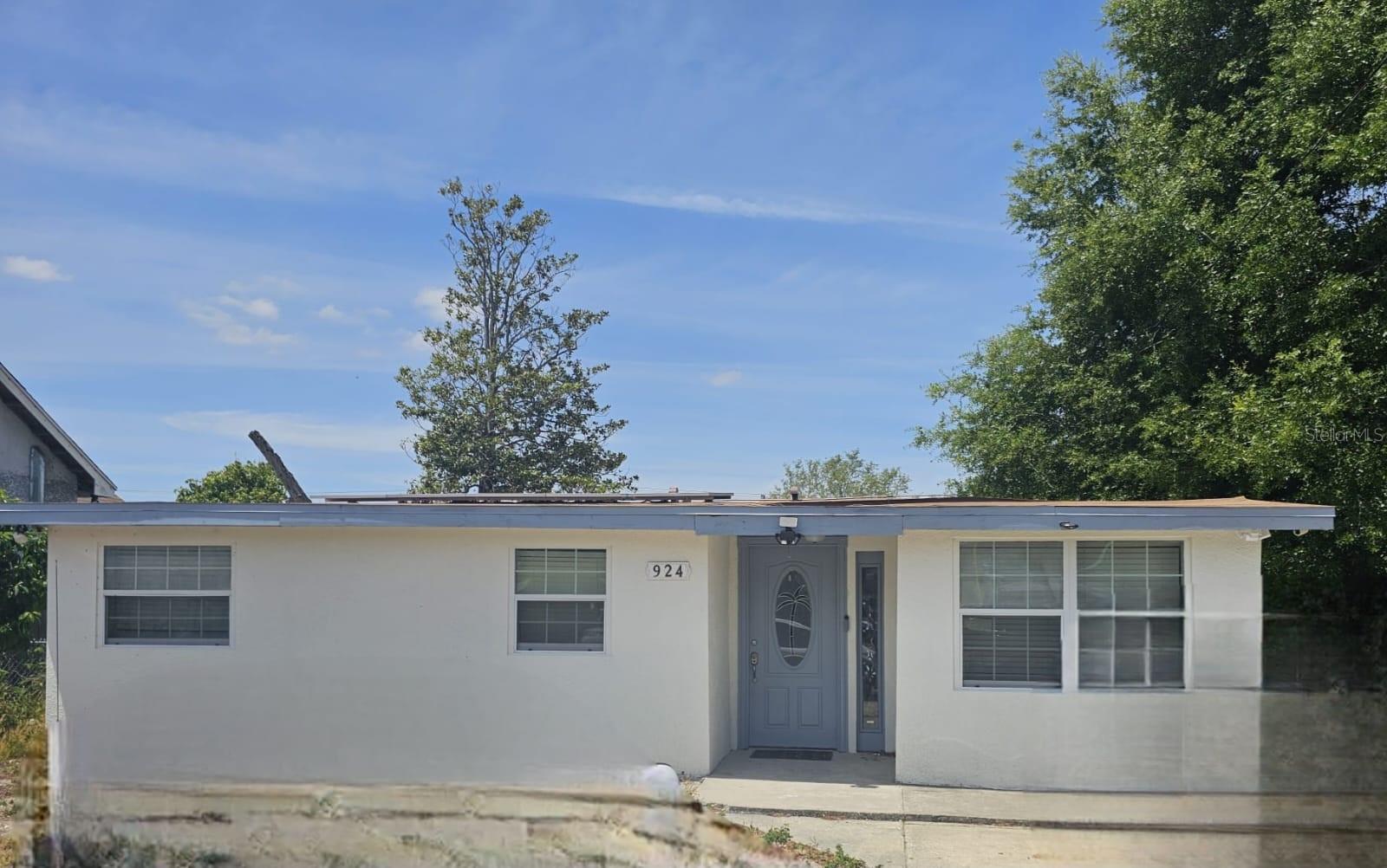 Listing Details for 924 Ferndell Road, ORLANDO, FL 32808