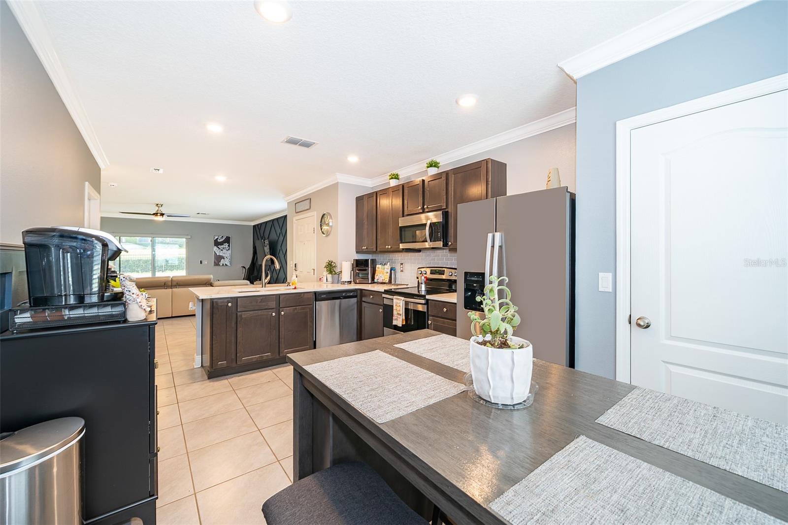 Image 16 of 33 For 9056 Wildflower Lane