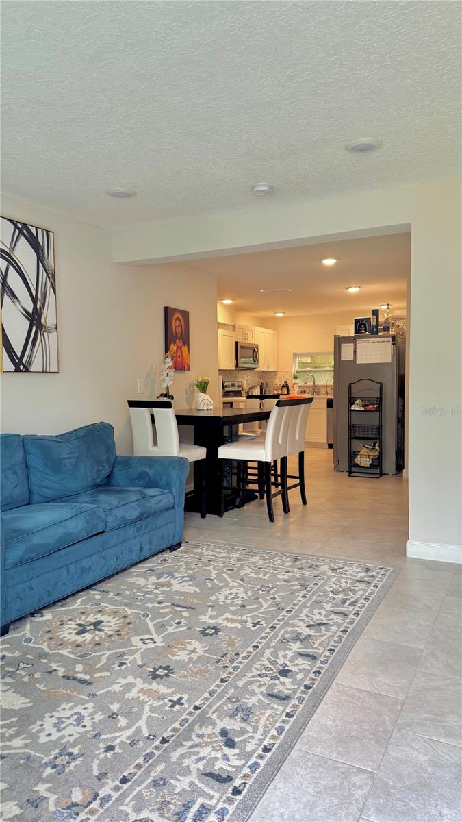 Image 7 of 32 For 2350 Valley Drive