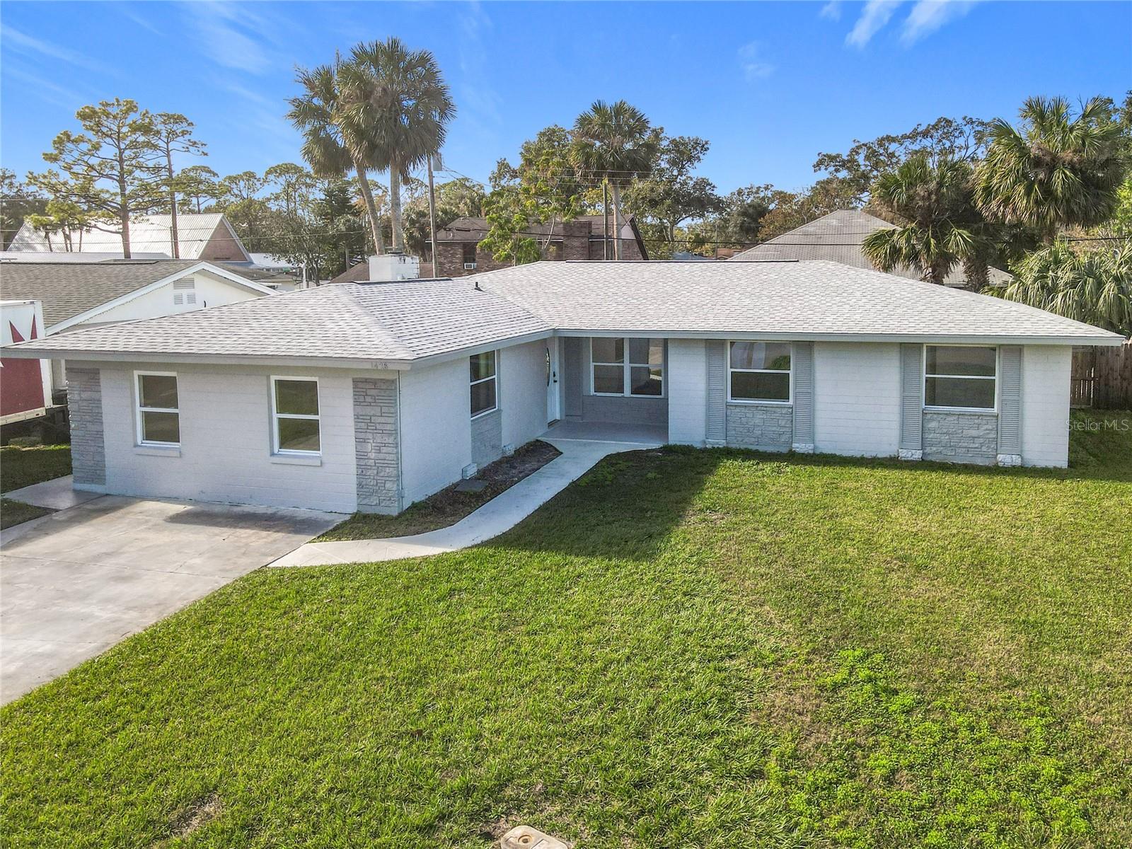 Image 6 of 54 For 1428 Margina Avenue