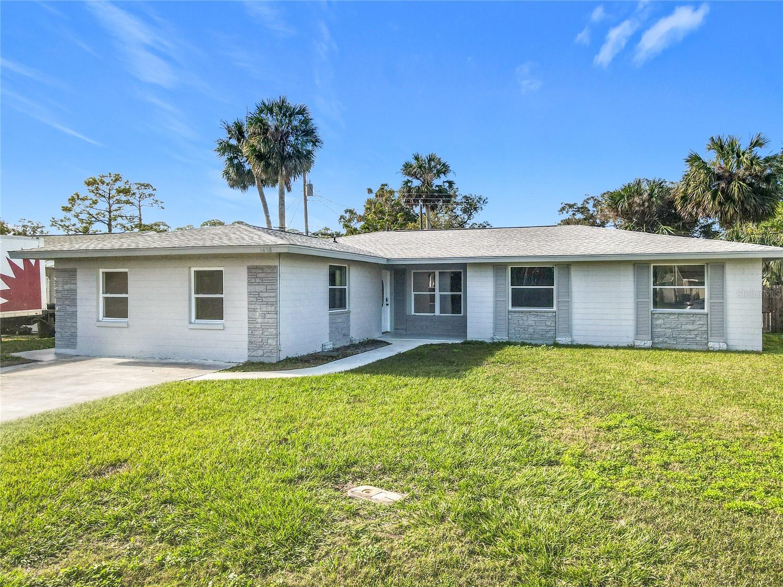 Image 7 of 54 For 1428 Margina Avenue