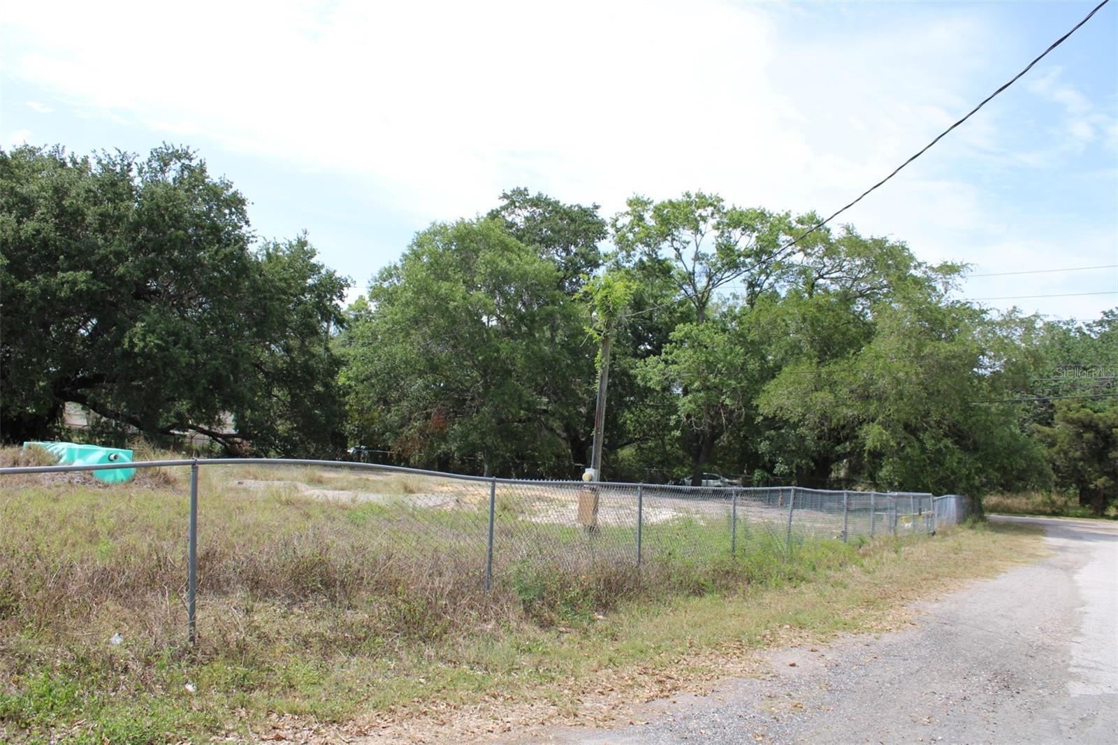 Image 4 of 6 For 9506 Hoenstine Avenue