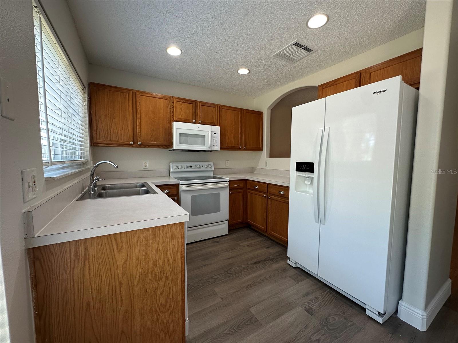 Image 20 of 34 For 2840 Osprey Cove Place 102