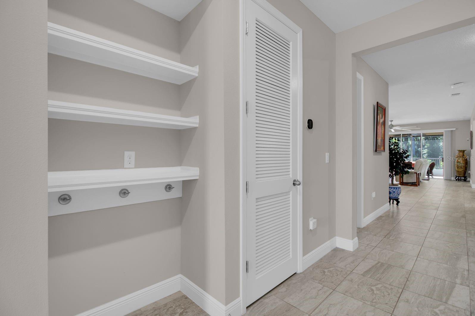 Image 6 of 56 For 2487 Empress Drive