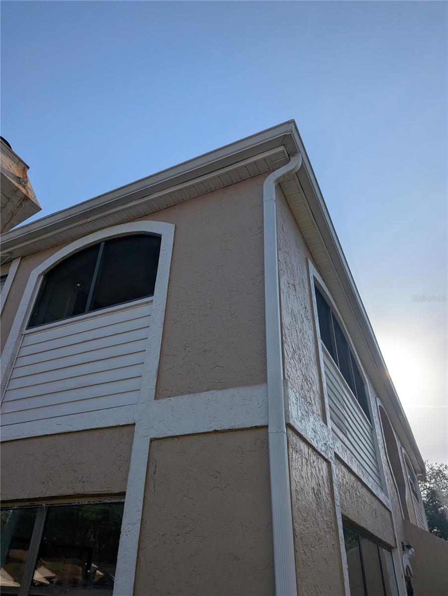 Image 2 of 12 For 3160 Semoran Boulevard 905
