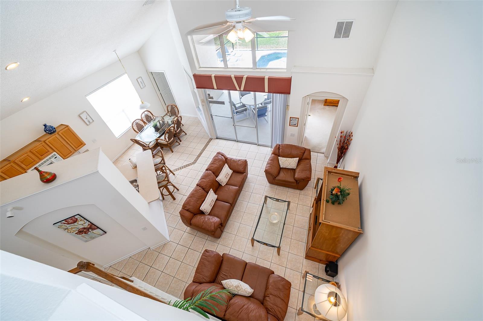 Image 19 of 39 For 8217 Fan Palm Way