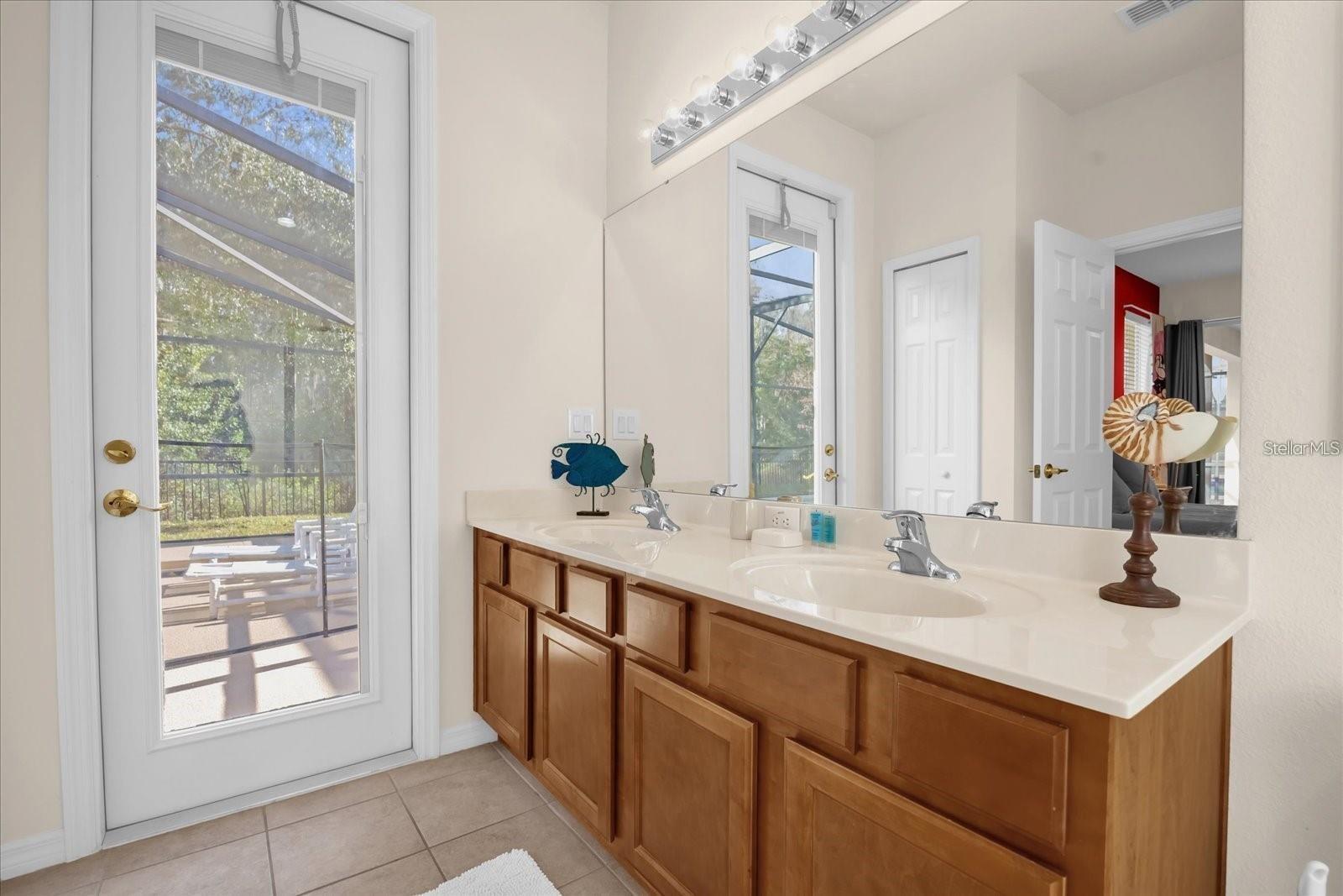 Image 22 of 41 For 1031 Marcello Boulevard