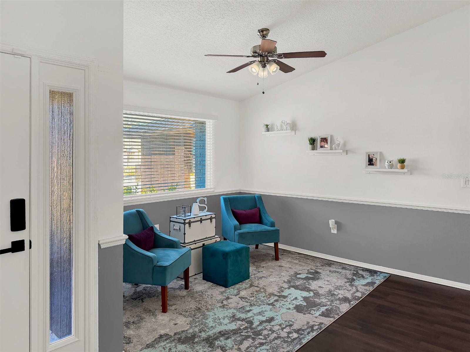 Image 10 of 57 For 1849 Kings Point Boulevard