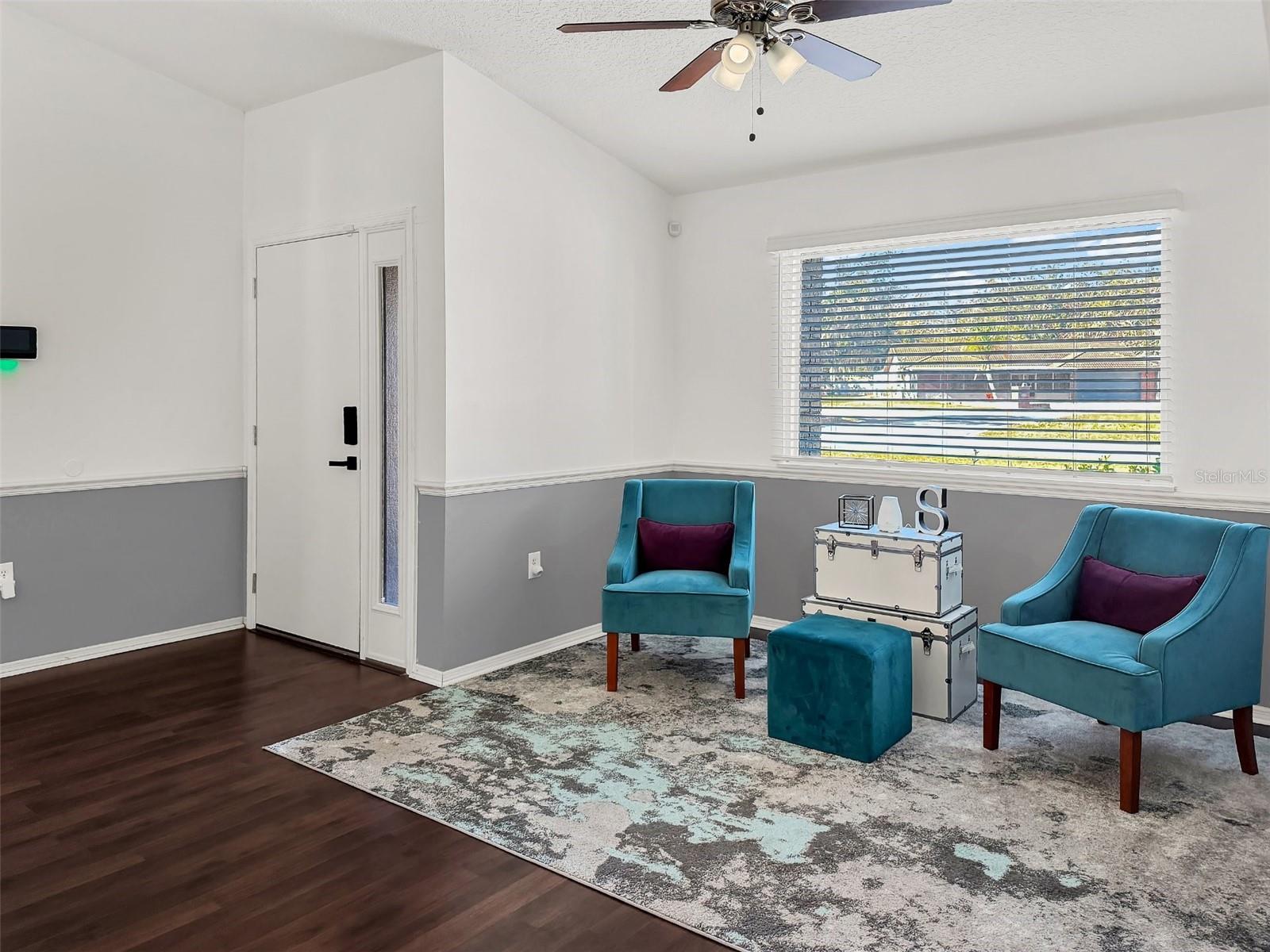 Image 11 of 57 For 1849 Kings Point Boulevard