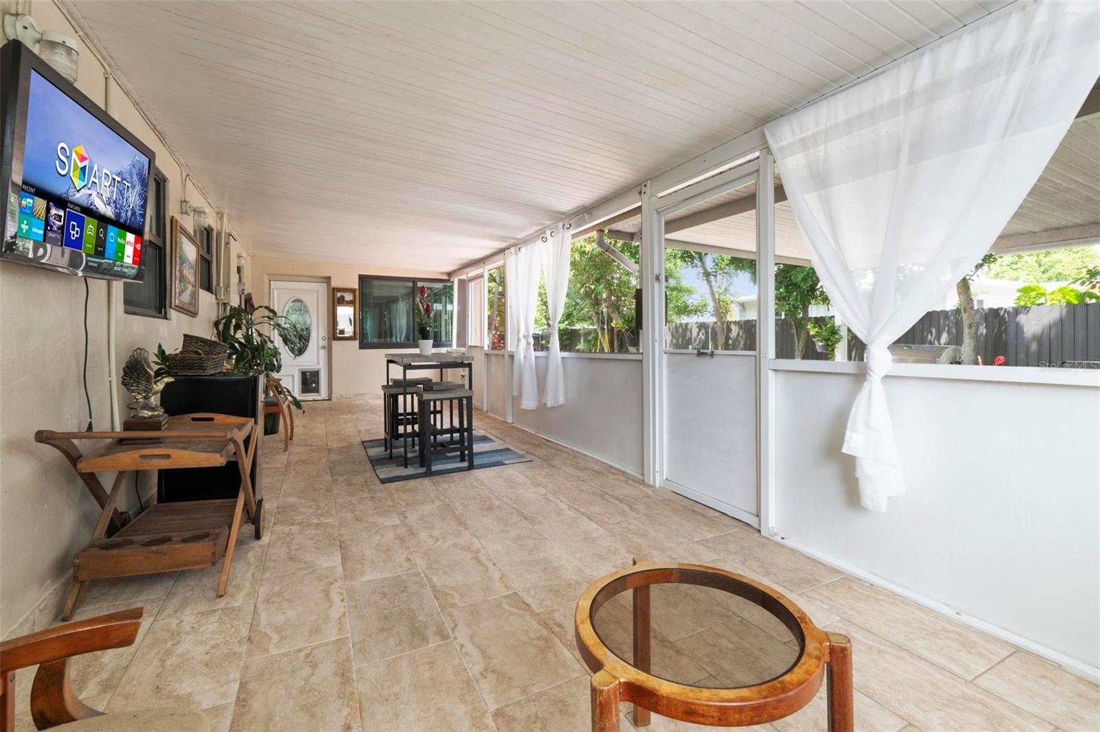 Listing photo id 22 for 6631 Sw 24th