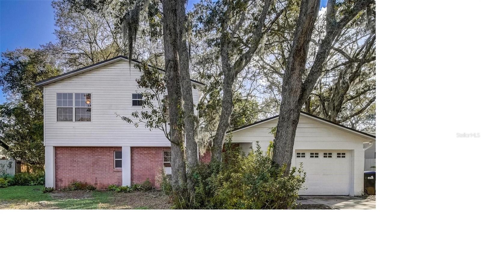 Details for 10120 Lichen Court, ORLANDO, FL 32817