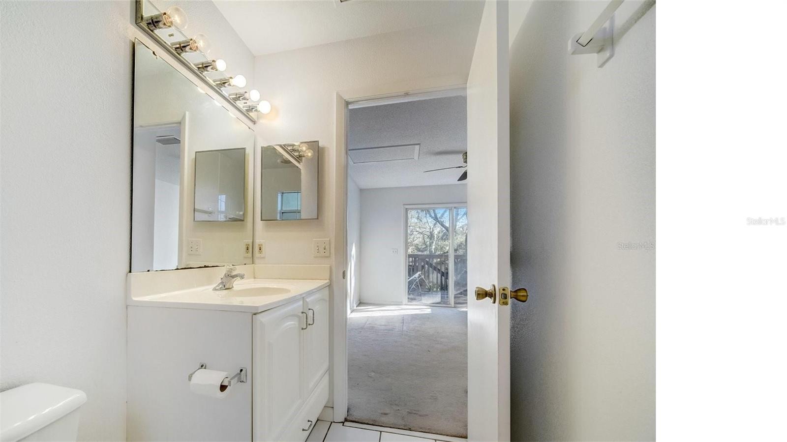 Image 10 of 38 For 10120 Lichen Court