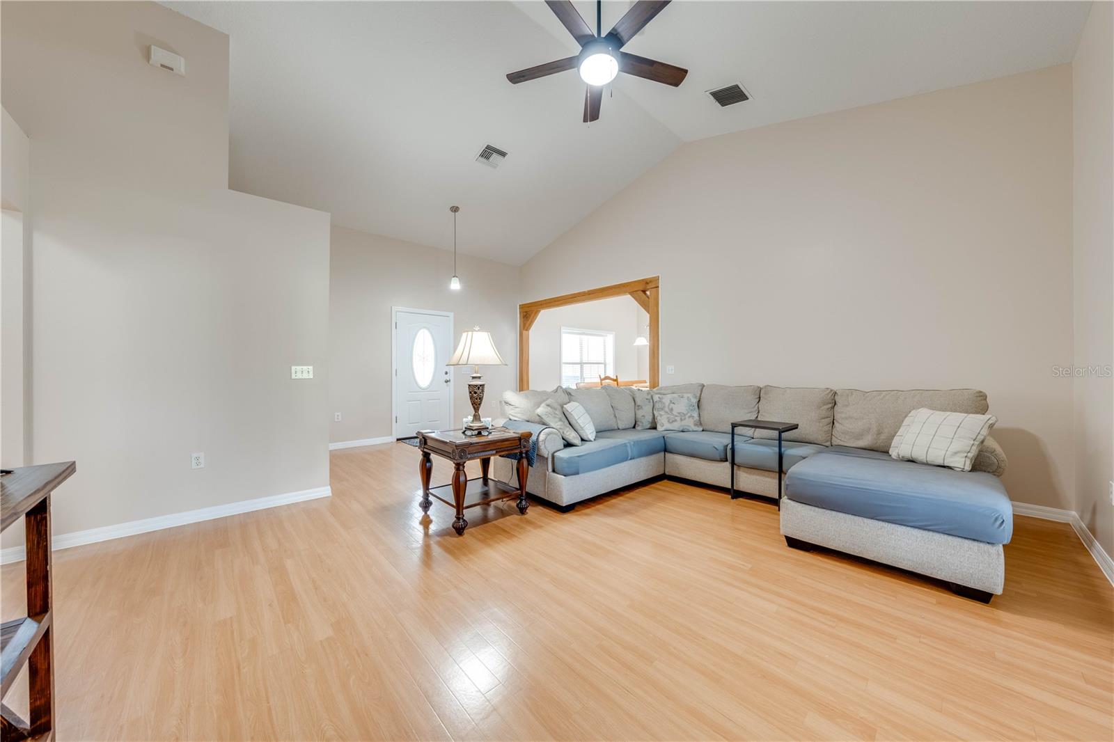 Image 10 of 57 For 3048 Cherokee Rd